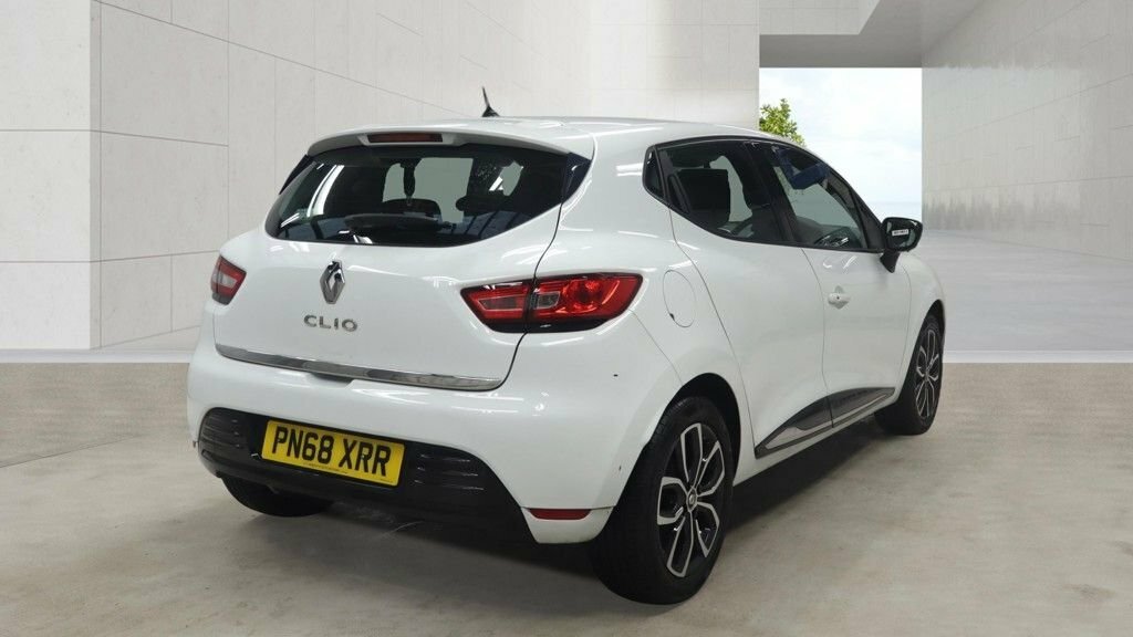 Renault Clio 0.9L Play White #4