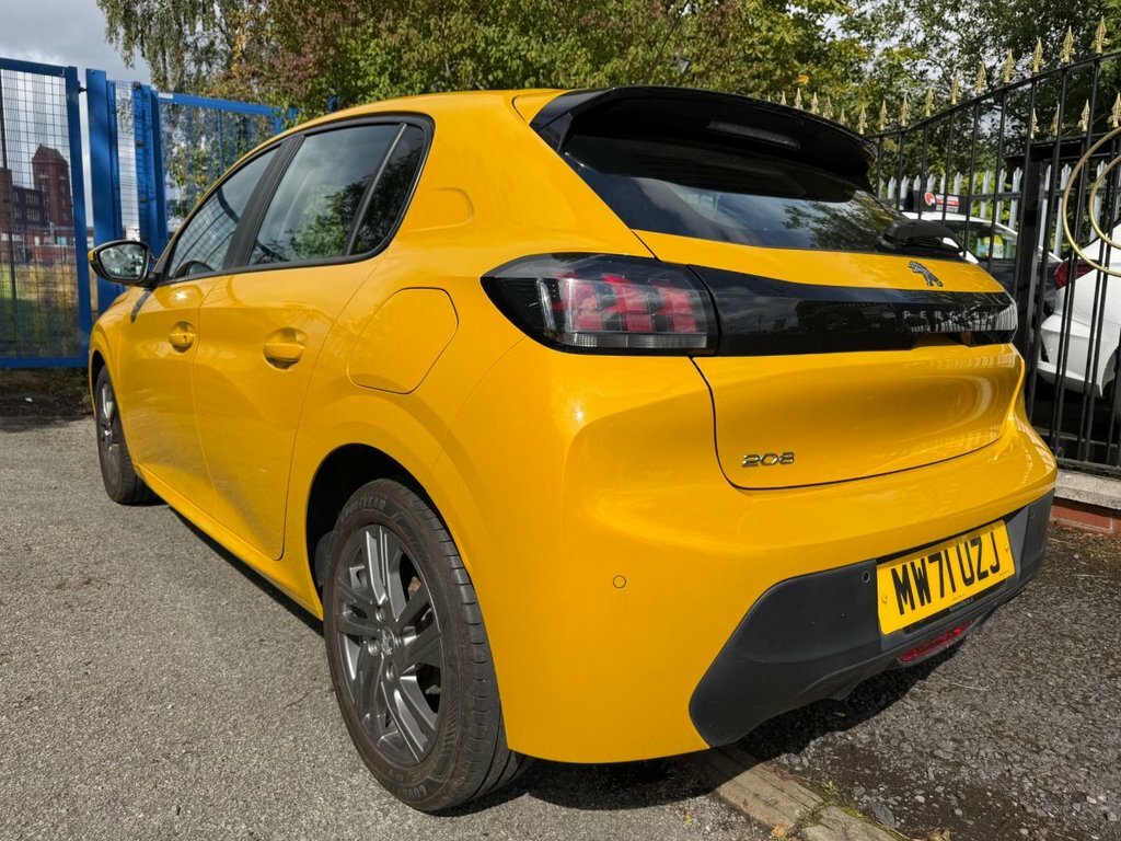 Peugeot 208 1.2L Active Premium Yellow #3