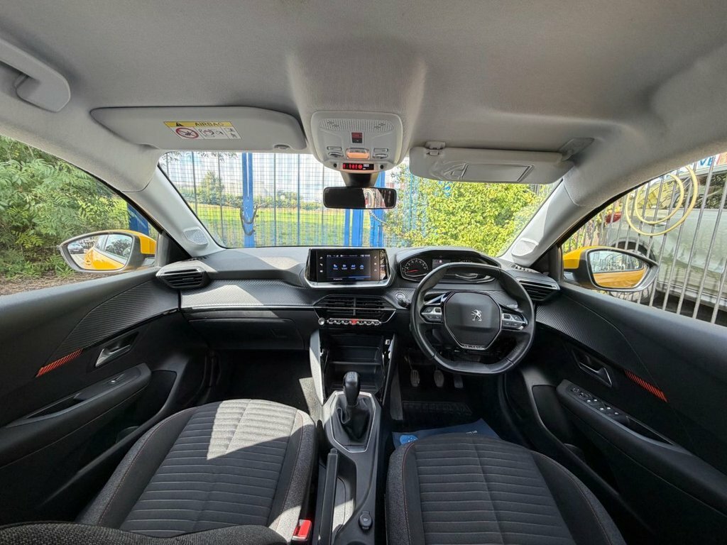 Peugeot 208 1.2L Active Premium Yellow #2