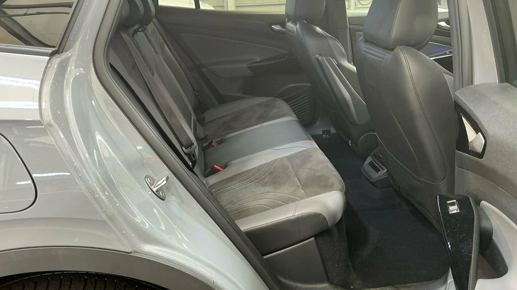 Volkswagen ID.5 Id5 Tech Pro Performance Black #11
