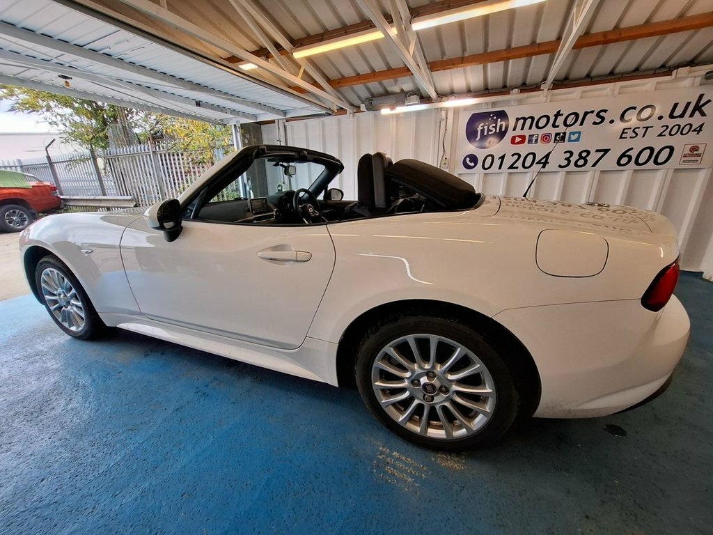 Fiat 124 Spider 1.4L Classica White #6