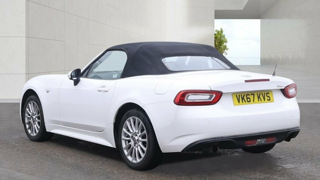 Fiat 124 Spider 1.4L Classica White #4