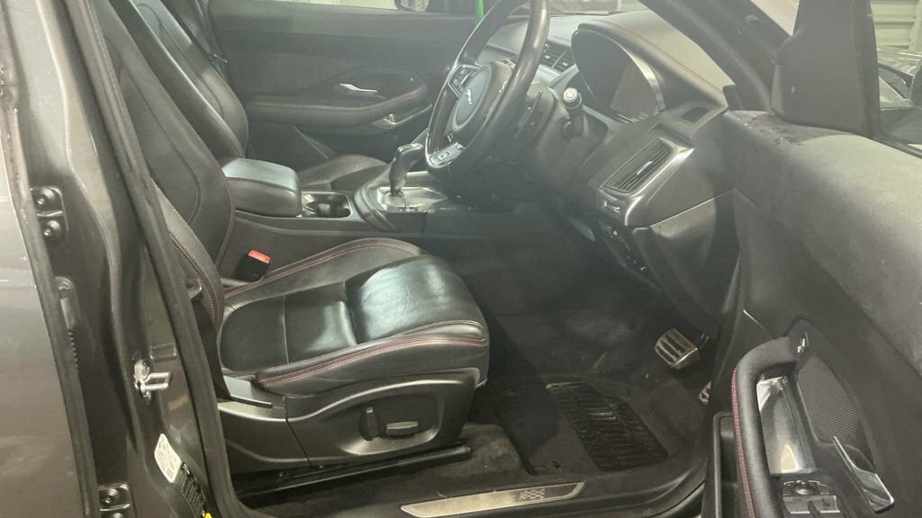 Jaguar E-Pace 2L Chequered Flag Grey #2