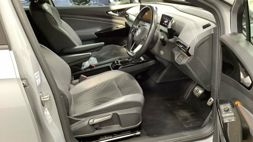 Volkswagen ID.4 Suv Grey #2