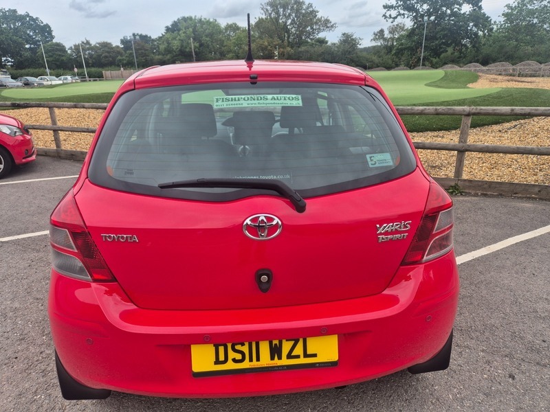 Toyota Yaris Hatchback Red #21