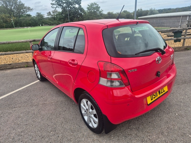 Toyota Yaris Hatchback Red #26