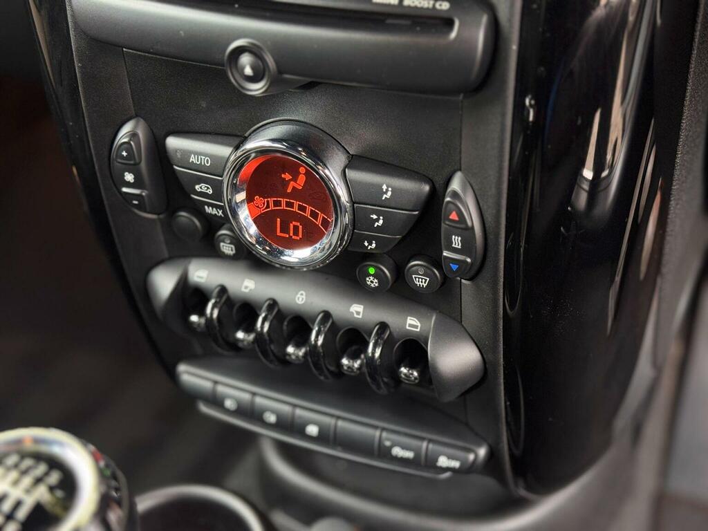 Mini Countryman 2.0 Cooper Sd All4 141 Bhp Red #13