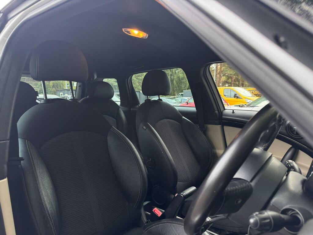 Mini Countryman 2.0 Cooper Sd All4 141 Bhp Red #26
