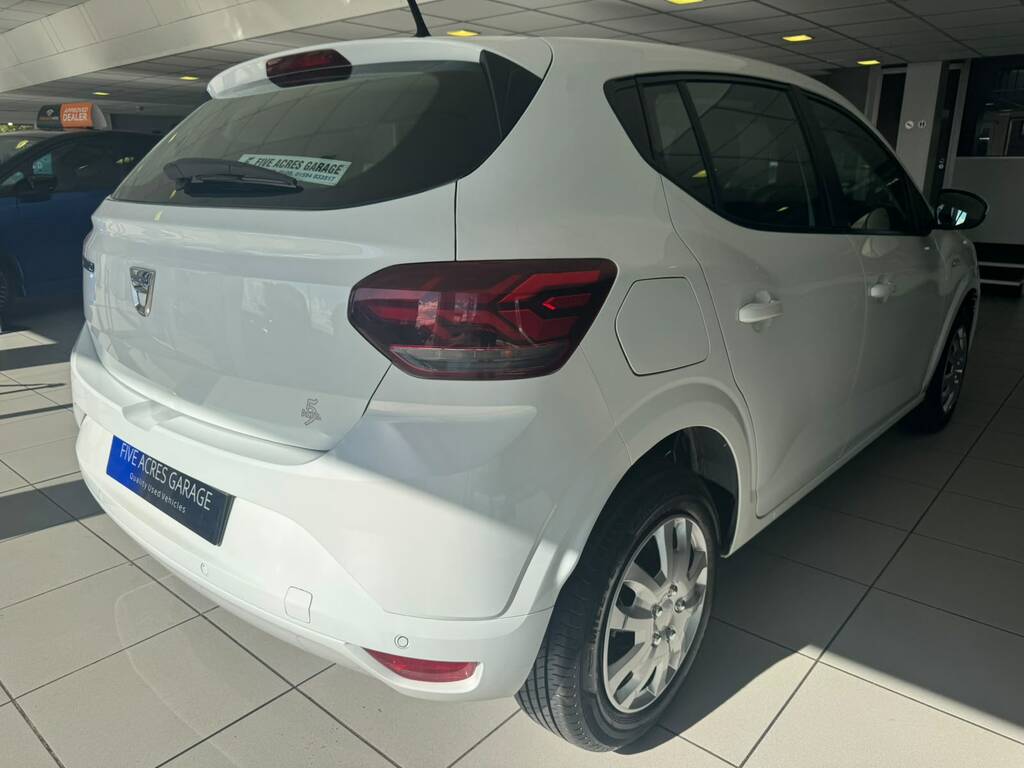 Dacia Sandero Hatchback White #4