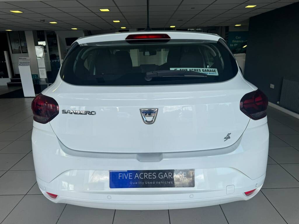 Dacia Sandero Hatchback White #5