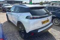 Peugeot 2008 1.2 Puretech Allure Premium Euro 6 Ss White #4