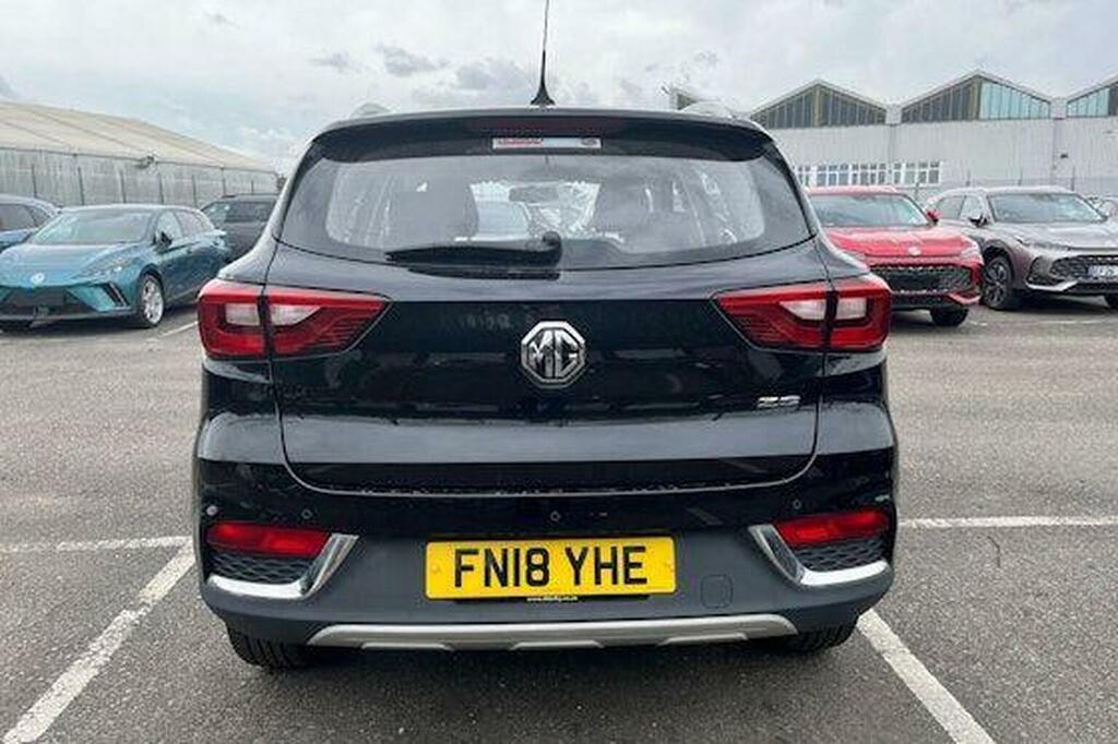 MG ZS 1.5 Vti-tech Exclusive Euro 6 Ss Red #6