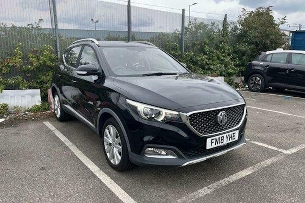 MG ZS 1.5 Vti-tech Exclusive Euro 6 Ss Red