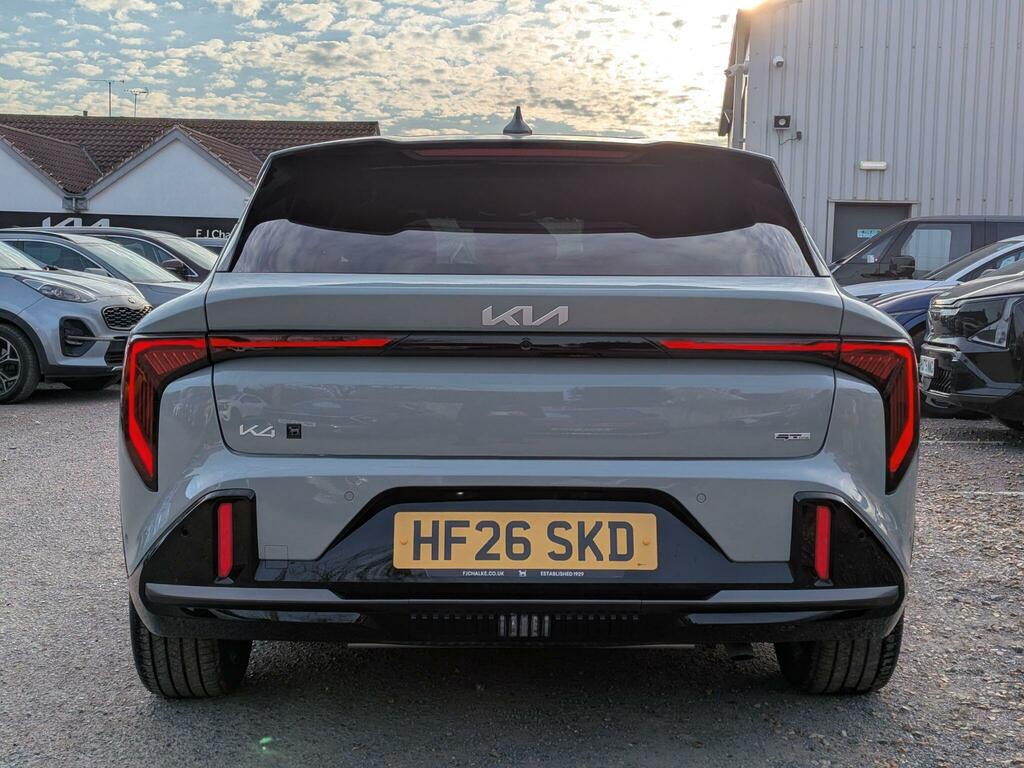 Kia K4 1.0 T-gdi Mhev Gt-line Dct Euro 6 Ss Green #5