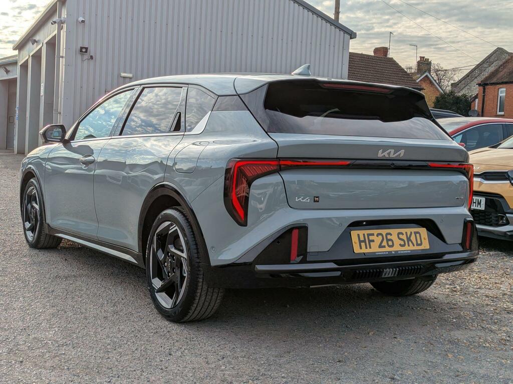 Kia K4 1.0 T-gdi Mhev Gt-line Dct Euro 6 Ss Green #4