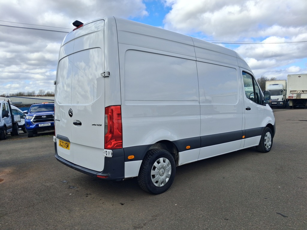 Mercedes-Benz Sprinter Mwb L2h2 Medium Blue #7