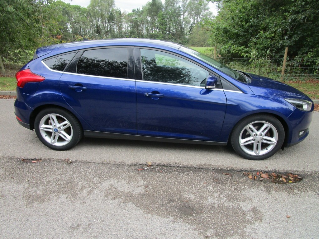 Ford Focus 1.5 Tdci Zetec Blue #2