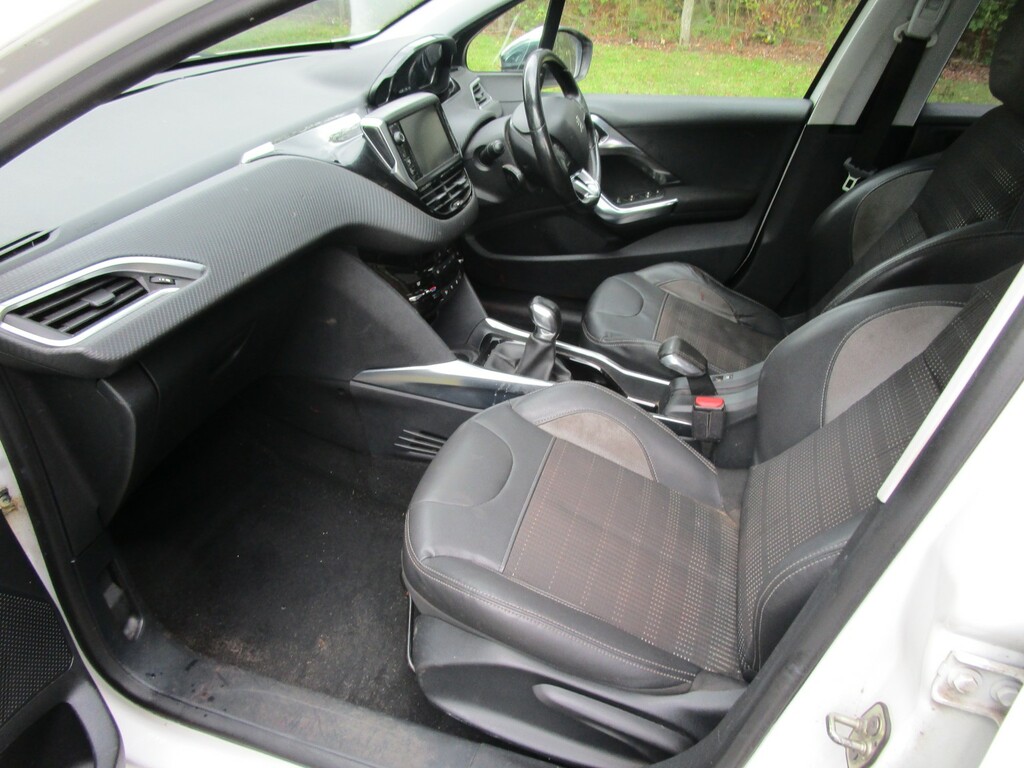 Peugeot 2008 E-hdi Active Blue #13