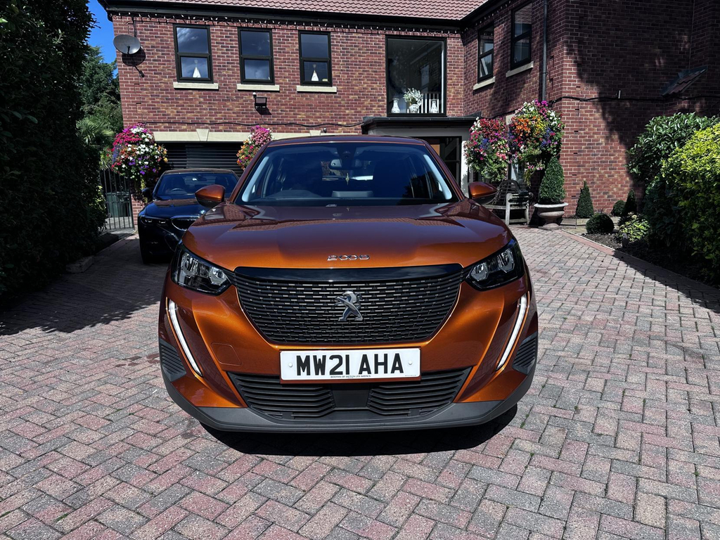 Peugeot 2008 1.5 Bluehdi Active Premium Suv E #2