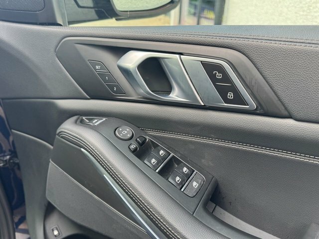 BMW X5 Suv #14