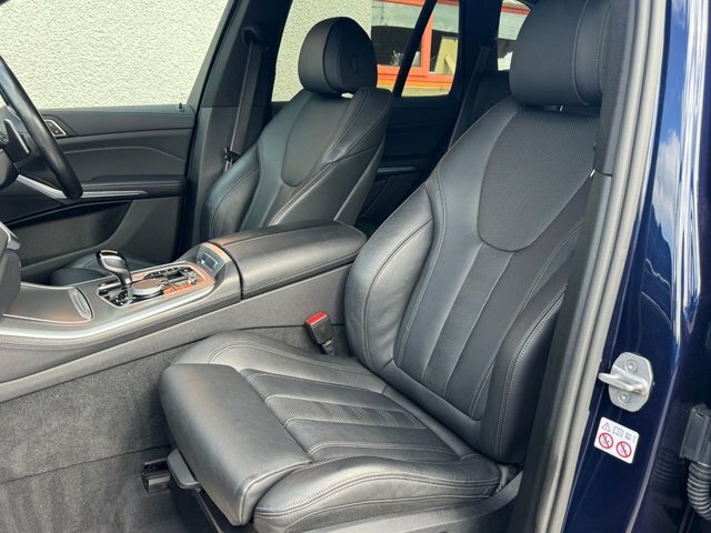 BMW X5 Suv #15