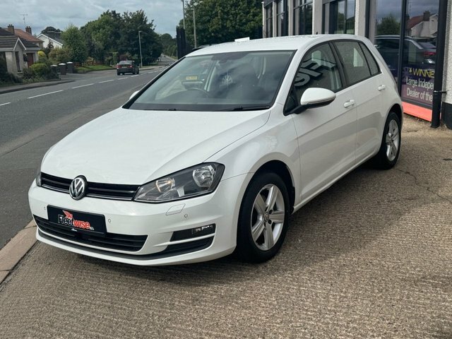 Volkswagen Golf 1.6 Tdi Bluemotion Tech Match Edition Hatchback White #3
