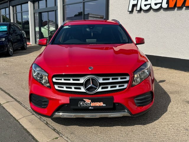Mercedes-Benz GLA Class 2.1 Gla220d Amg Line Suv 7G-dct 4Matic Red #2