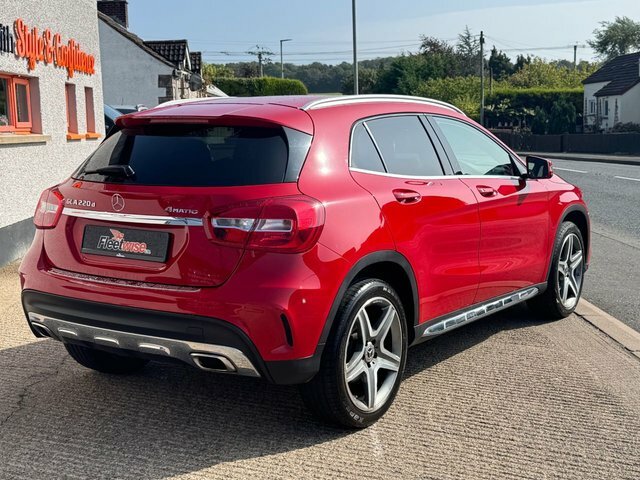 Mercedes-Benz GLA Class 2.1 Gla220d Amg Line Suv 7G-dct 4Matic Red #4