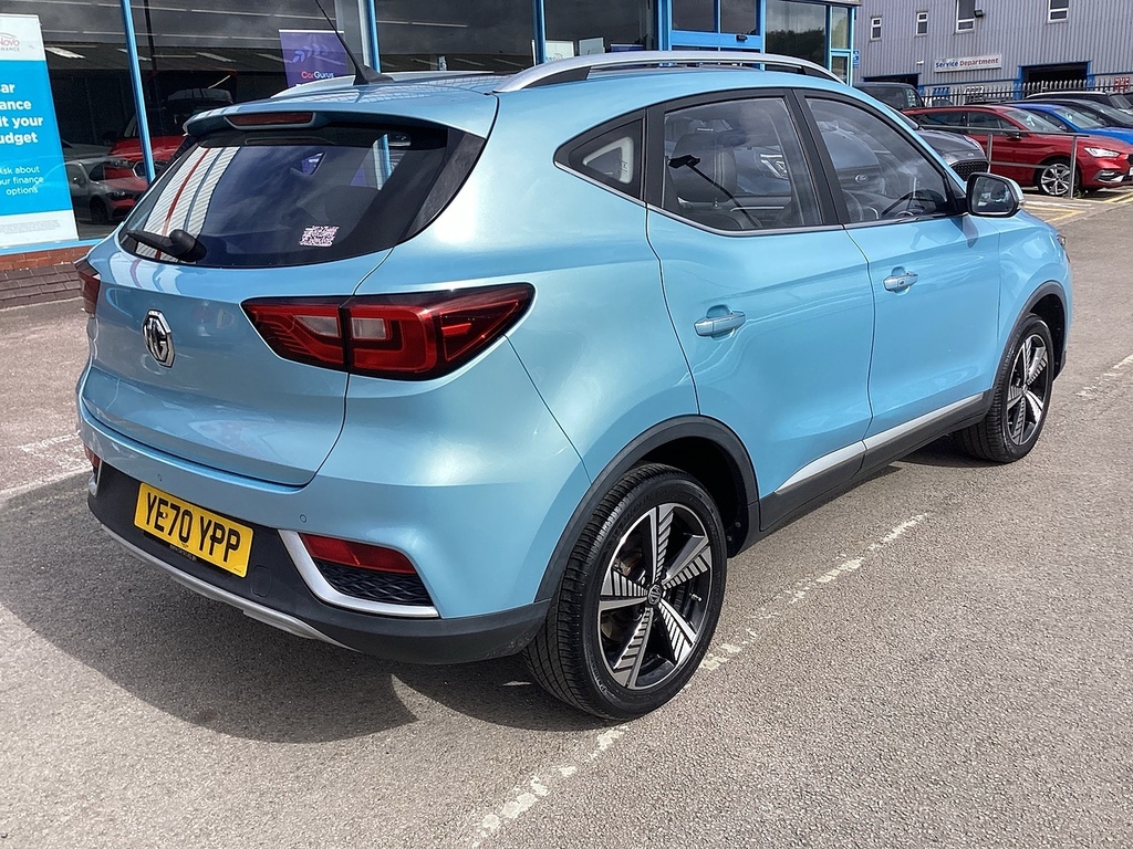 MG ZS Exclusive Blue #4