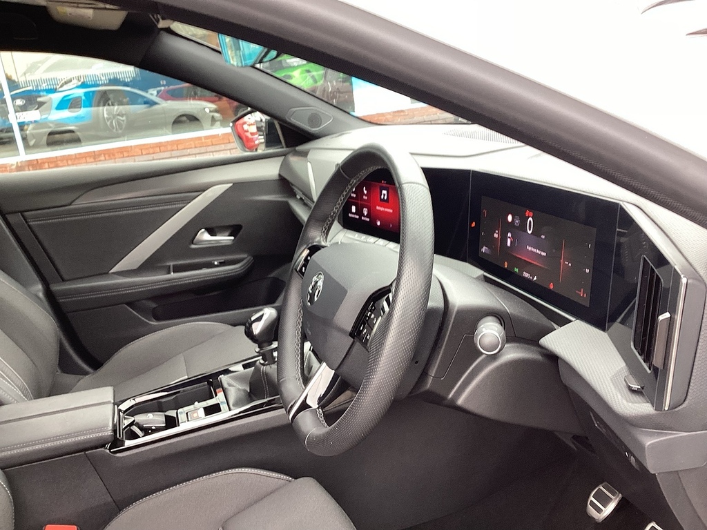 Vauxhall Astra Turbo Gs GU23OSF White #6