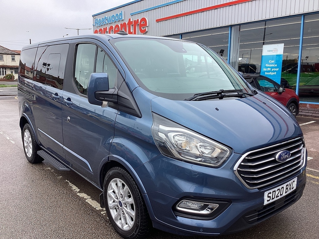 Ford Tourneo Custom 320 Ecoblue Titanium Blue