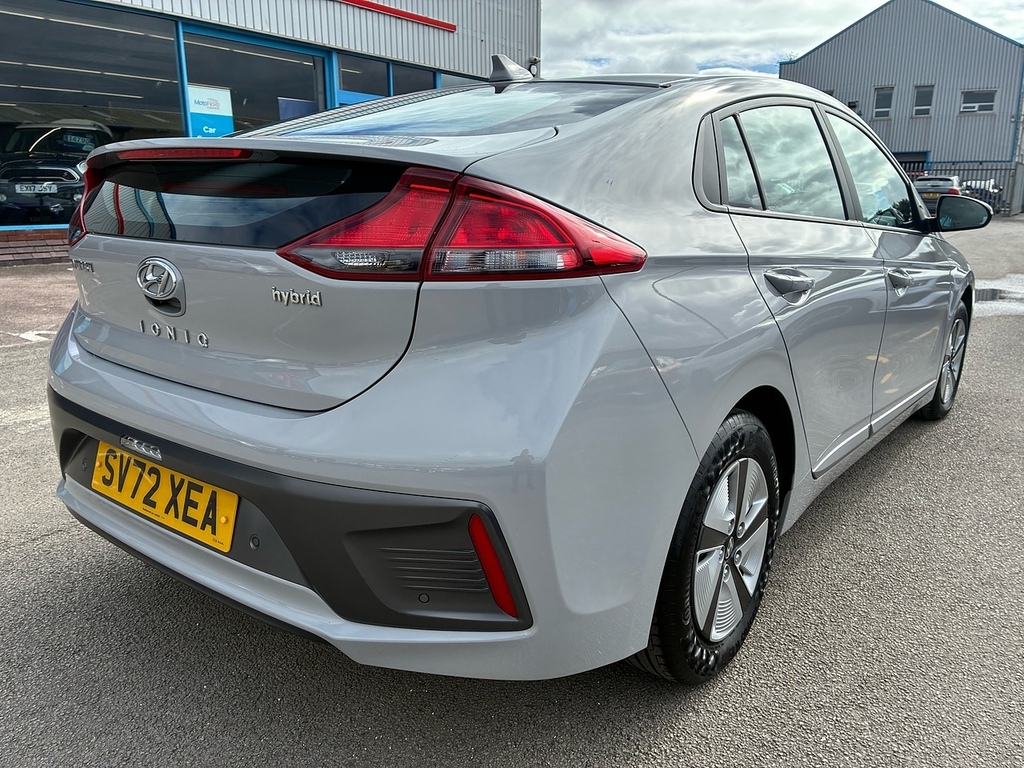 Hyundai Ioniq H-gdi Se Connect Grey #4