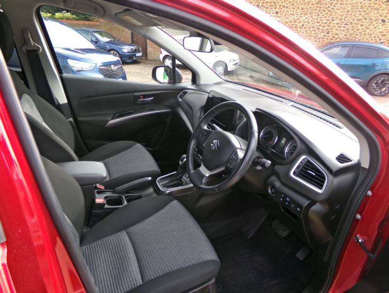 Suzuki S Cross 1.5 Hybrid Motion Ags Red #5