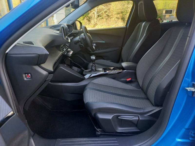 Peugeot 2008 2008 Allure Premium Puretech Ss White #10