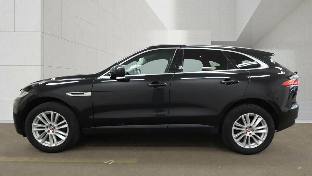 Jaguar F-Pace 2L Portfolio EY19TKT Black #6