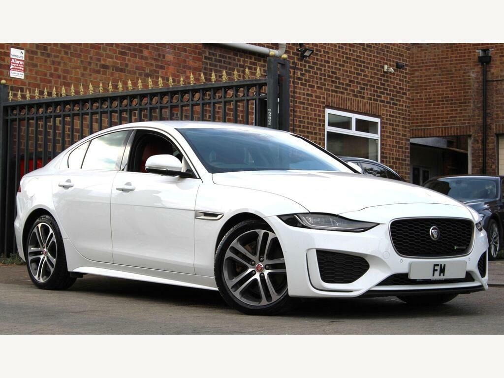 Jaguar XE 2.0 D200 Mhev R-dynamic Se Euro 6 S S White