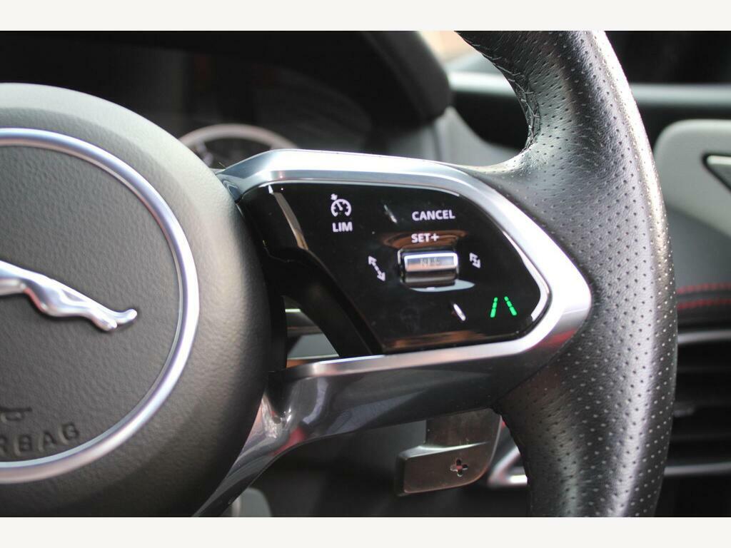 Jaguar XE 2.0 D200 R-dynamic S White #34