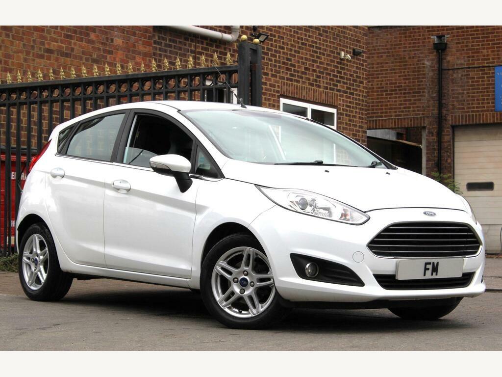 Ford Fiesta 1.0 Zetec Euro 5 S S White