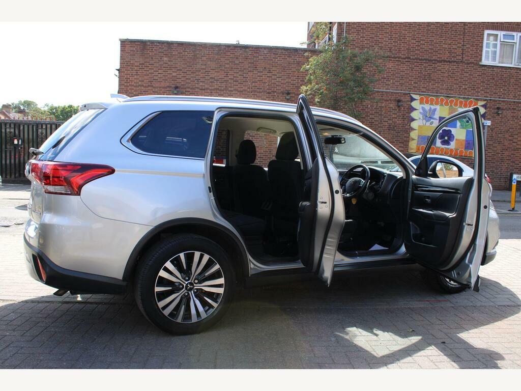 Mitsubishi Outlander 2.4 Phev Dynamic 222 Bhp Brown #24