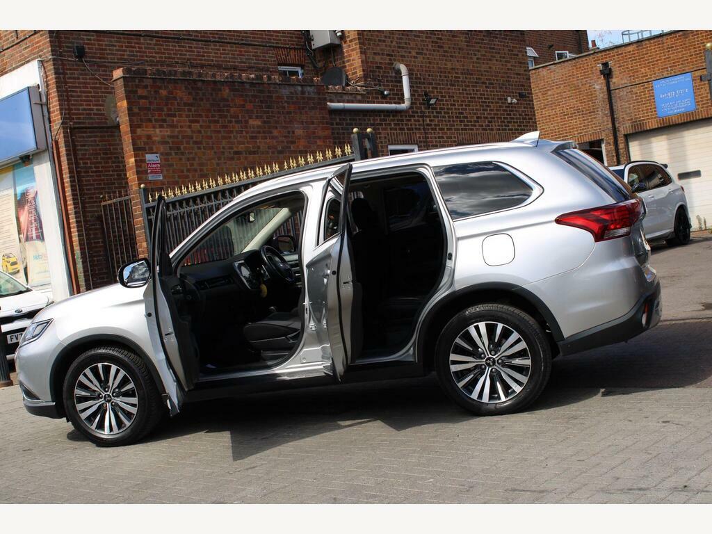 Mitsubishi Outlander 2.4 Phev Dynamic 222 Bhp Brown #14