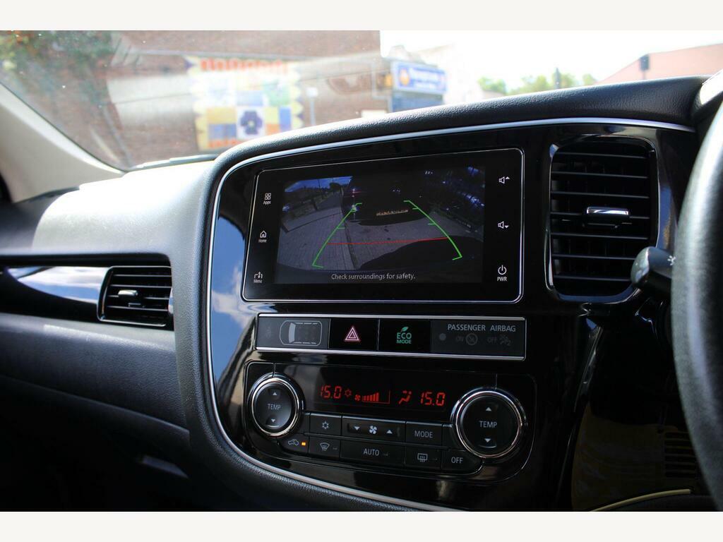Mitsubishi Outlander 2.4 Phev Dynamic 222 Bhp Brown #20