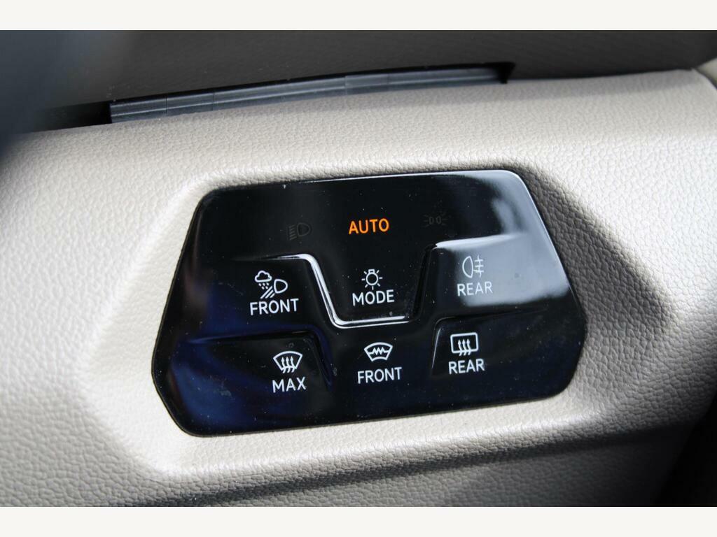Volkswagen Multivan Life 1.4 Tsi Ehybrid 218Ps Dsg 7 Seat Blue #33