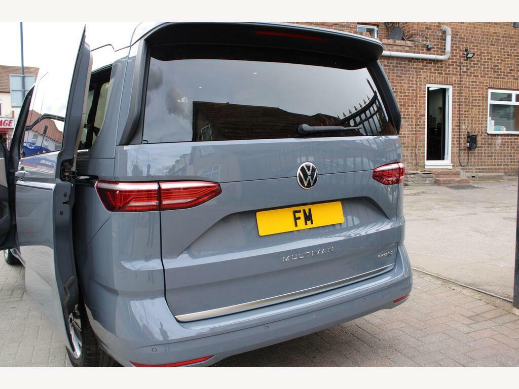 Volkswagen Multivan Life 1.4 Tsi Ehybrid 218Ps Dsg 7 Seat Blue #16