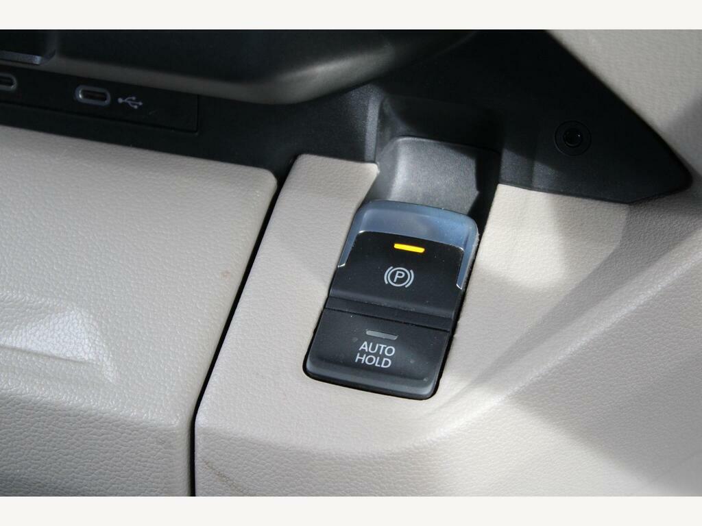 Volkswagen Multivan Life 1.4 Tsi Ehybrid 218Ps Dsg 7 Seat Blue #30