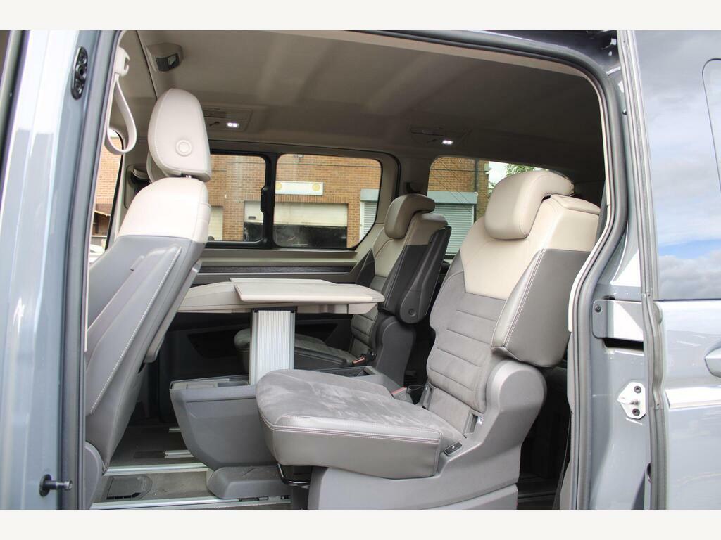 Volkswagen Multivan Life 1.4 Tsi Ehybrid 218Ps Dsg 7 Seat Blue #10