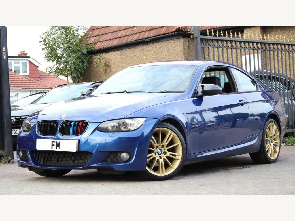 BMW 3 Series 330 Se Blue #1
