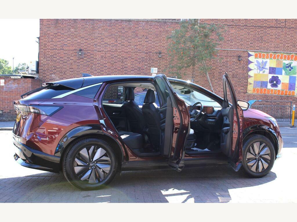 Nissan Ariya 63Kwh Advance Red #5