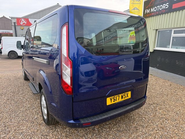 Ford Tourneo Custom Minibus Black #16