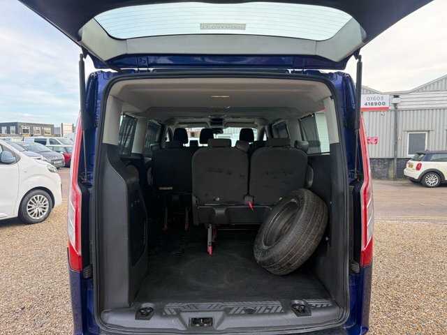 Ford Tourneo Custom Minibus Black #5
