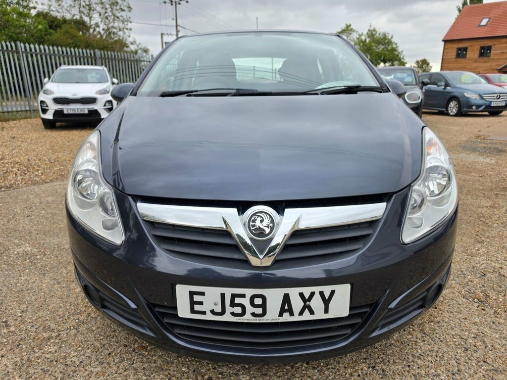 Vauxhall Corsa 1.4L Club Blue #4